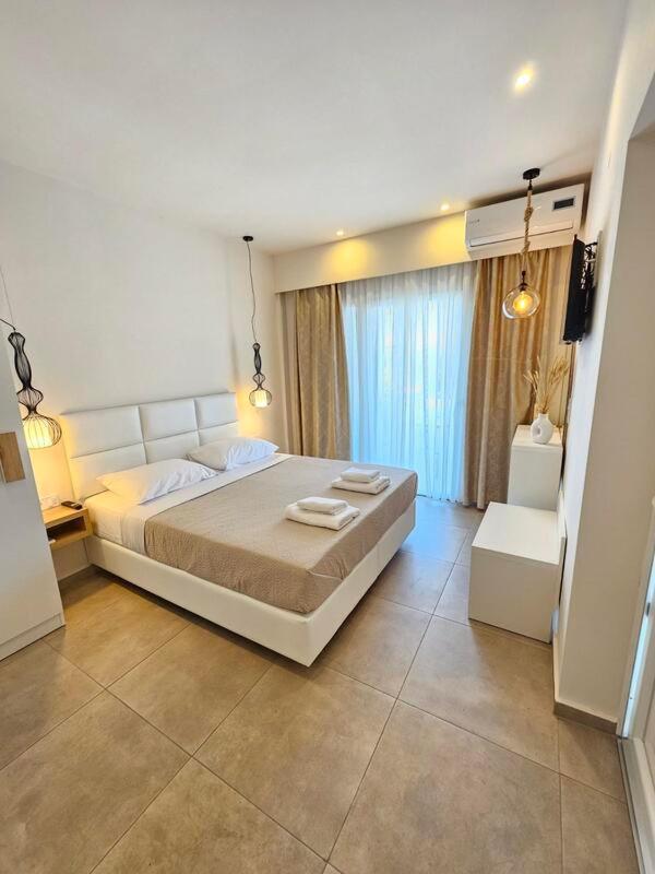 Mystery Suites And Apartments نيوي بوروي المظهر الخارجي الصورة