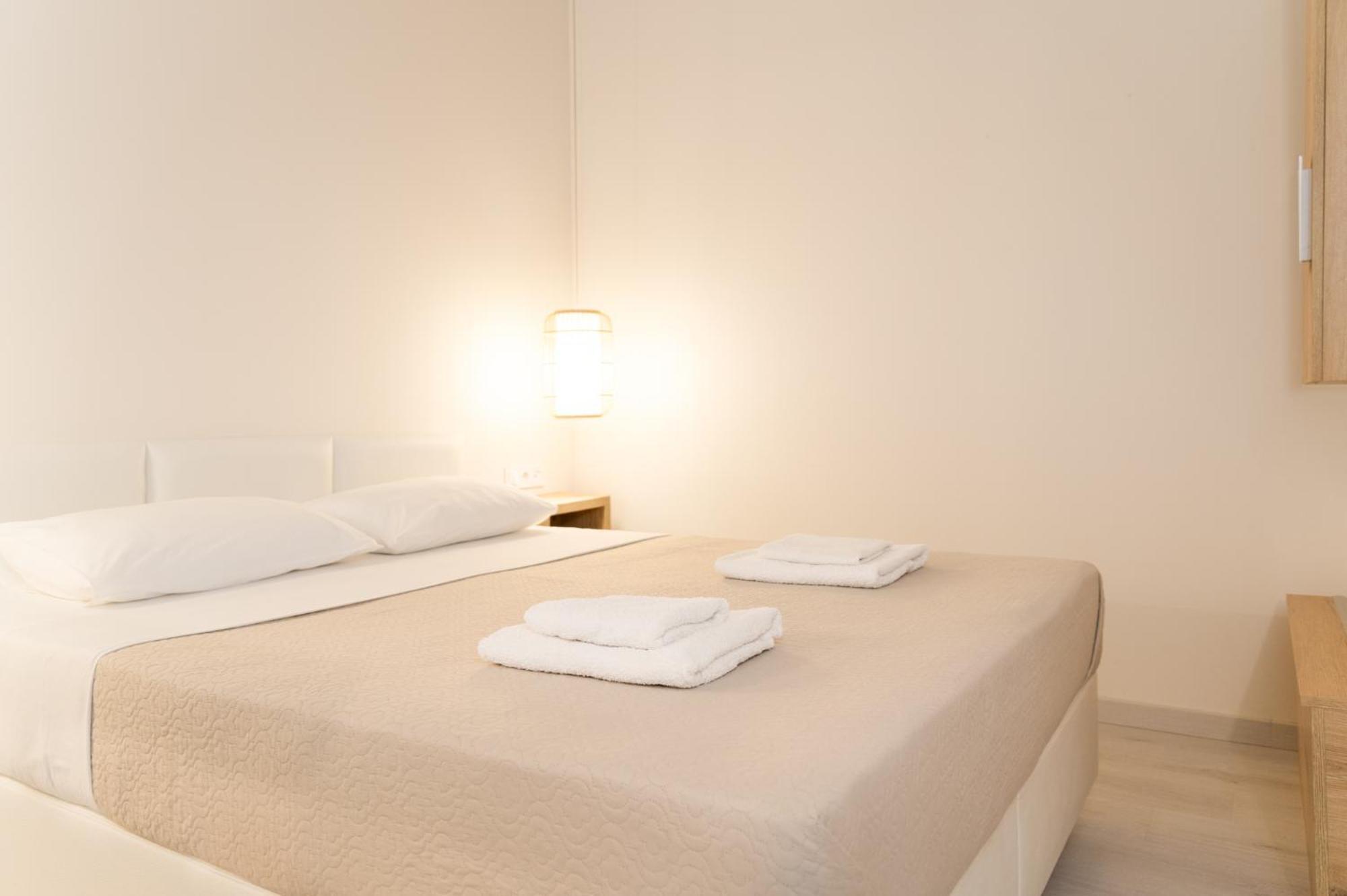 Mystery Suites And Apartments نيوي بوروي المظهر الخارجي الصورة
