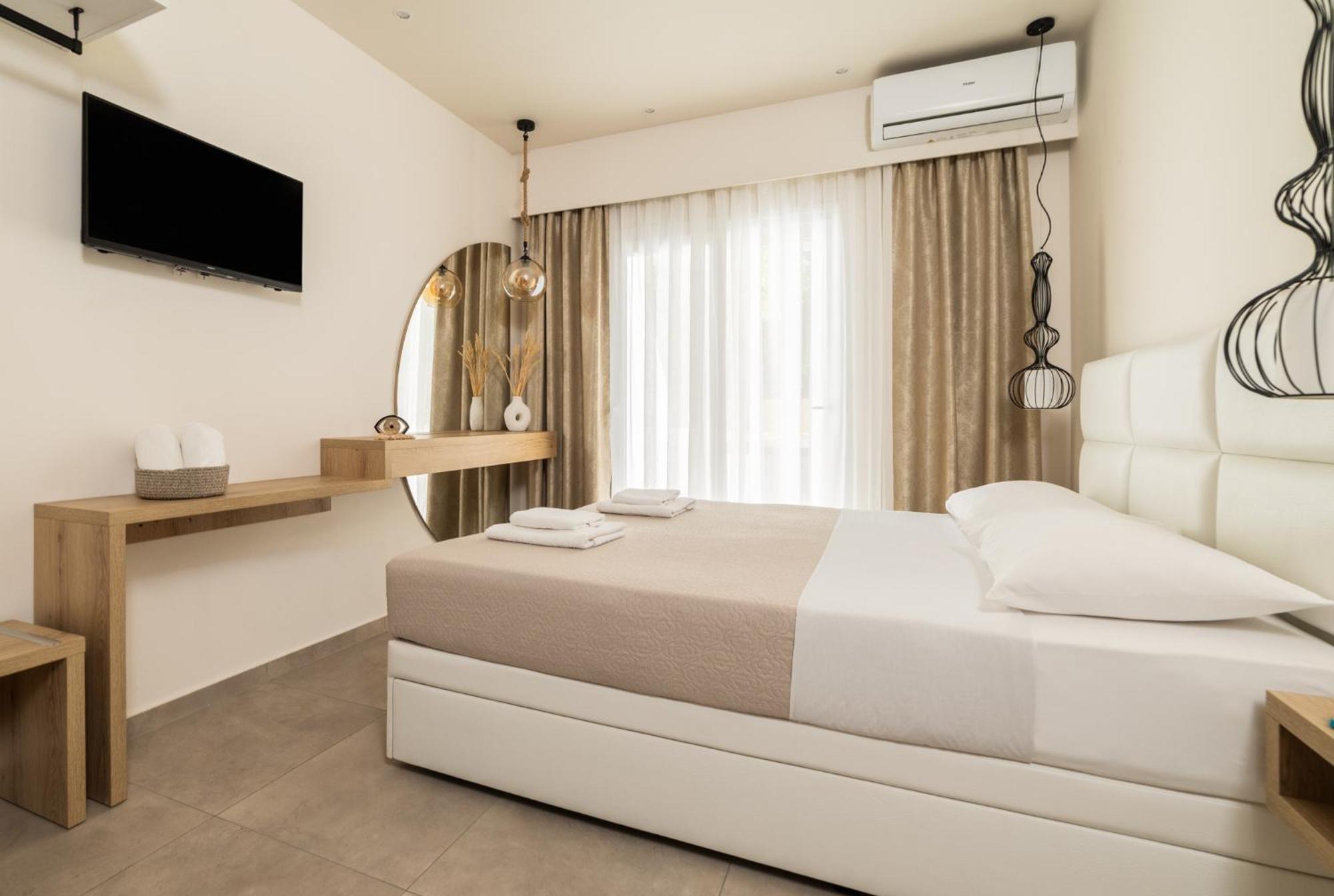 Mystery Suites And Apartments نيوي بوروي المظهر الخارجي الصورة