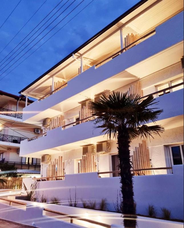 Mystery Suites And Apartments نيوي بوروي المظهر الخارجي الصورة